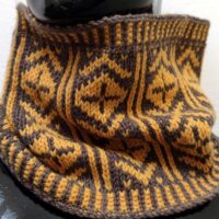 Vertical Fair Isle Cowl