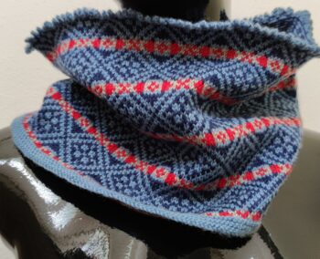 Three-color Fair Isle Cowl (variation)